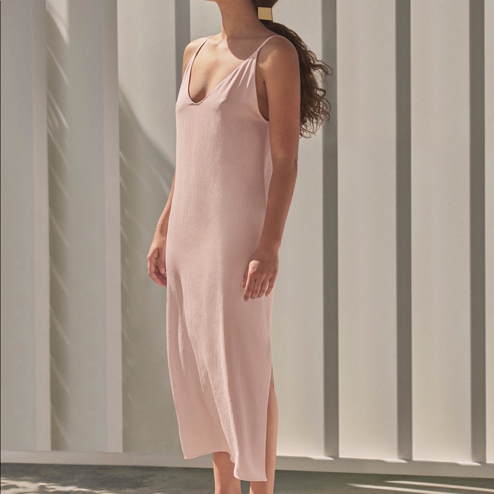 Everlane Japanese GoWeave Slip Dress in Rose